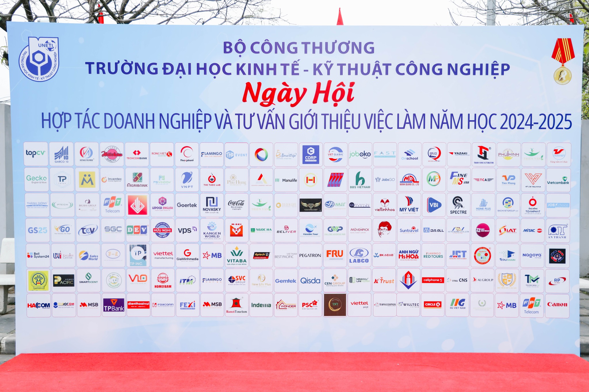 HỢP TÁC - ĐỒNG HÀNH CÙNG KHOA CƠ KHÍ ĐẠI HỌC UNETI